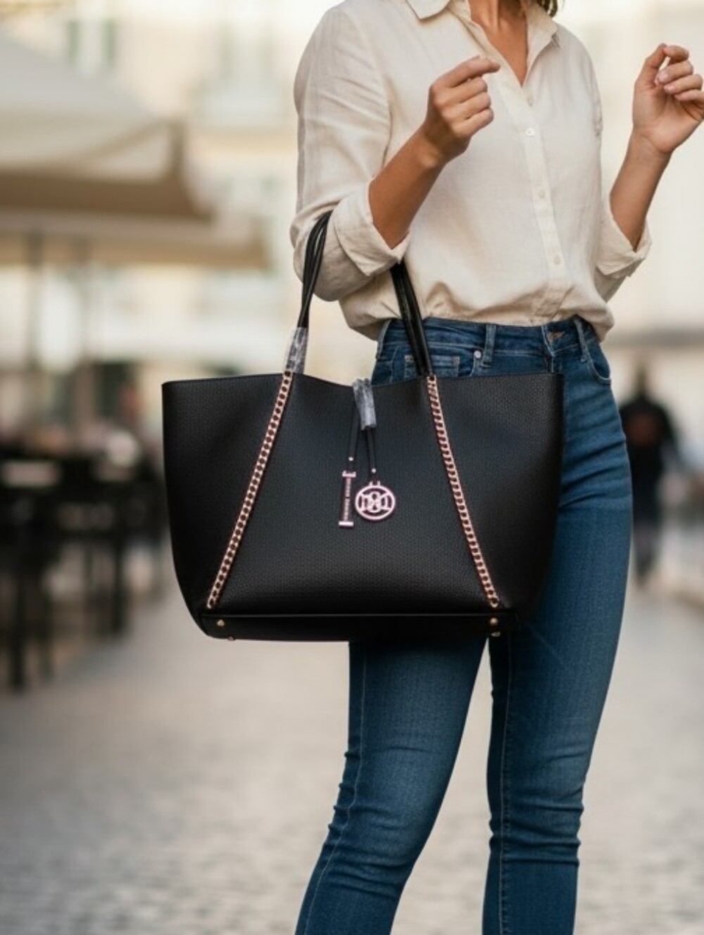 Badgley Mischka Black Shoulder Bag with Gold Chain